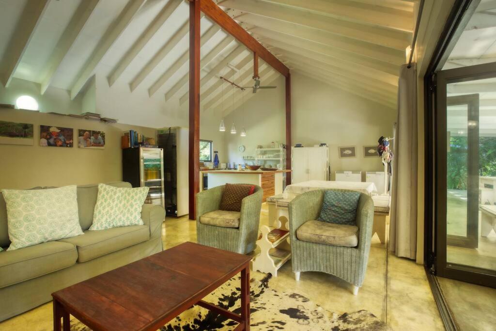 Baleia Azul 26 Villa Ponta Mamoli ภายนอก รูปภาพ